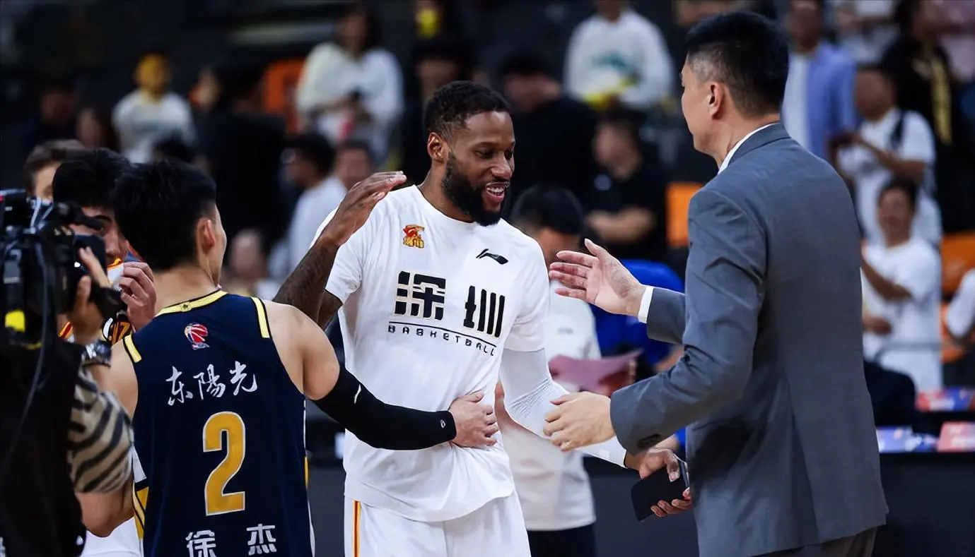 div, 其实威姆斯, 援威姆斯